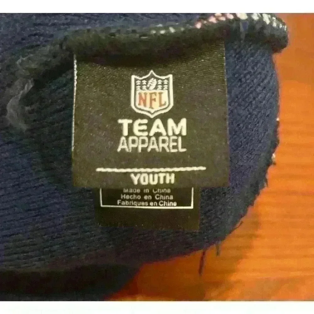 NFL Team Apparel New England‎ Patriots Hat Youth Knit Winter Pom Pom